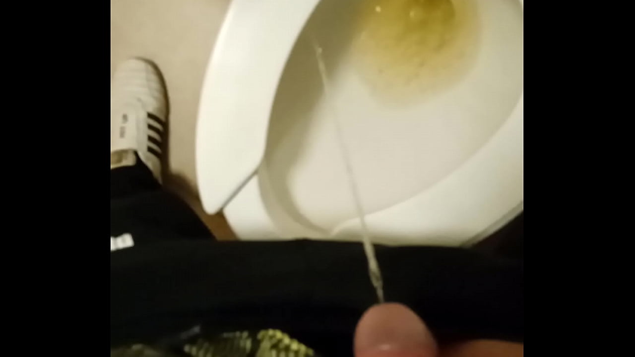 Big cock, pissing, young men