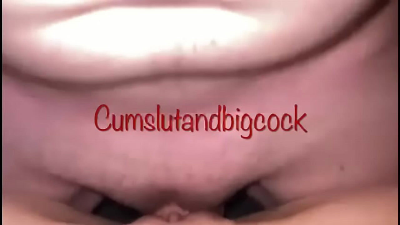 Cumslutandbigcock makes a spunky mess