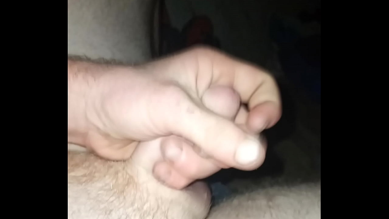 jerk cock outside in the dark