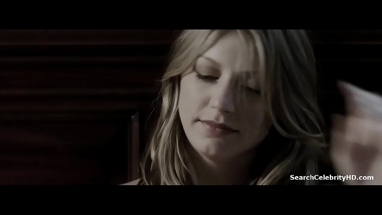 Sadie Alexandru, Jes Macallan in Femme Fatales (2011-2012)