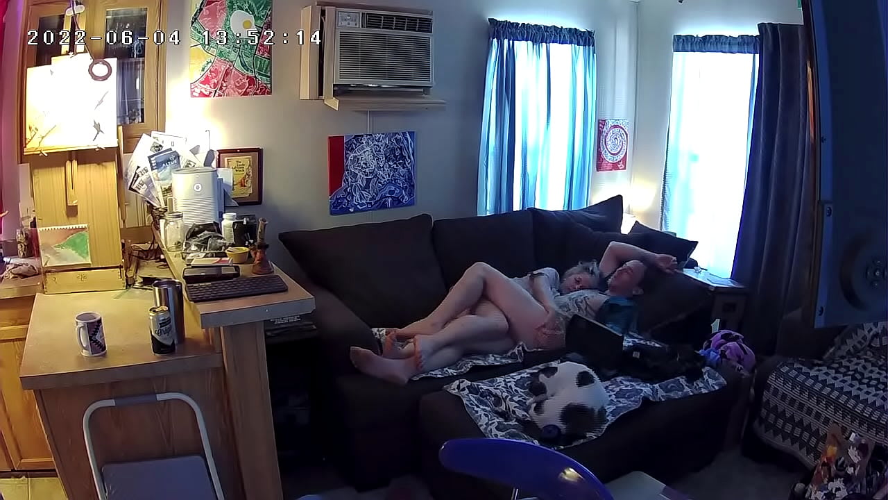 Cabin Camera Footage of Air BNB Host Giving Head To A Paying Guest
