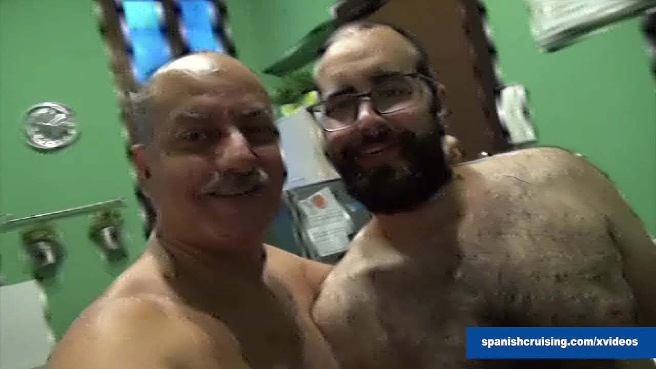 Machos calientes cogiendo