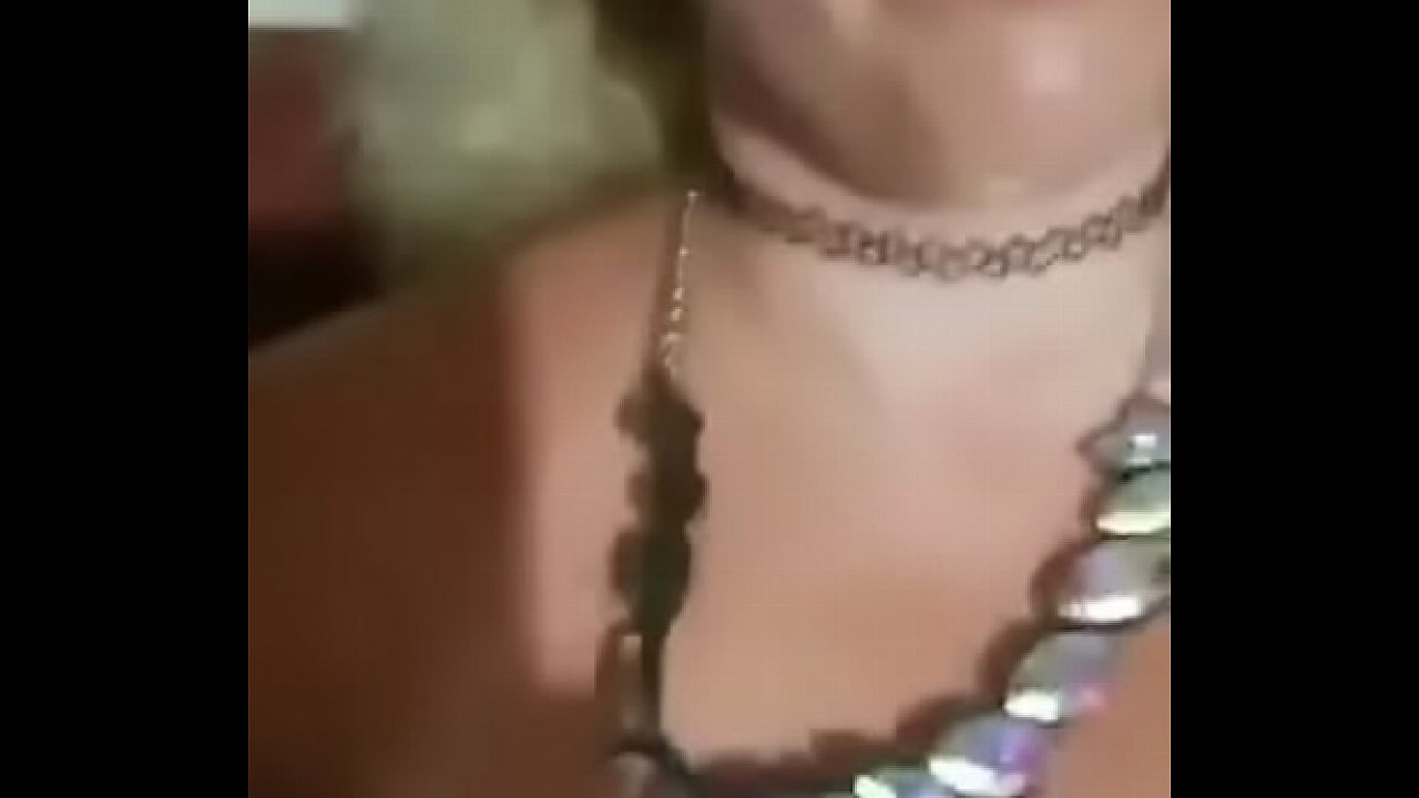 Me tocó las tetas