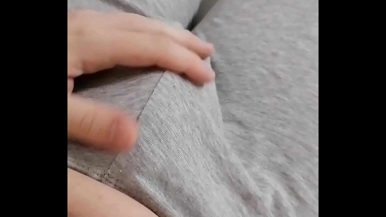 Faping my dick in sweatpants