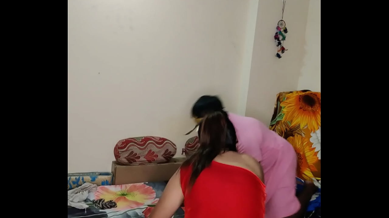 Desi bhabhi in red giving hard blowjob to boss