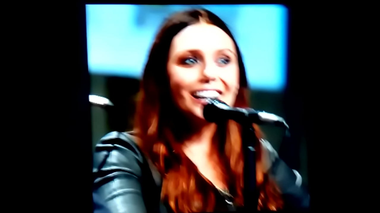 Elizabeth Olsen comic Con 2014 cum tribute