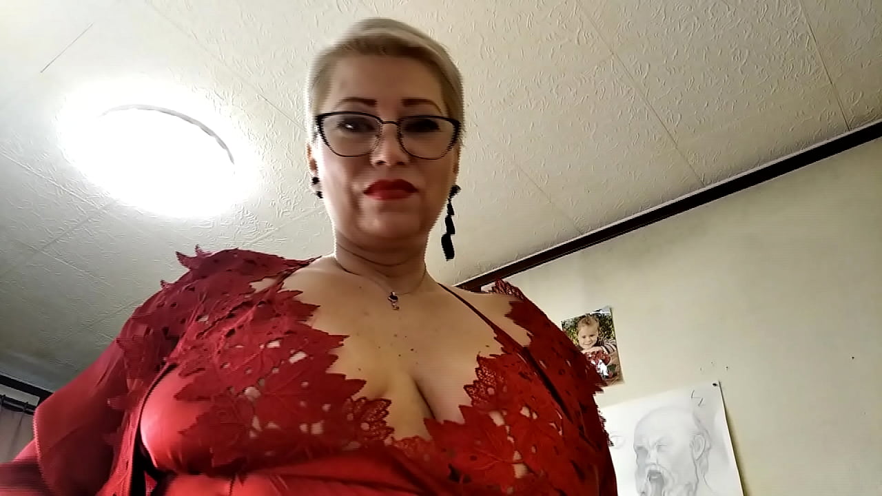 Oh, that sweet mature kitty in red lingerie! Meow more while I'm fucking you ..))