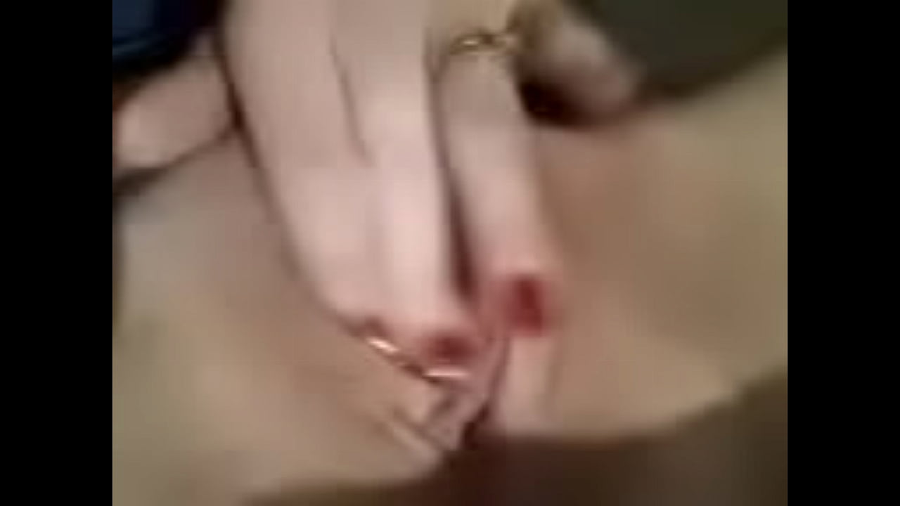 married Thot masturbating