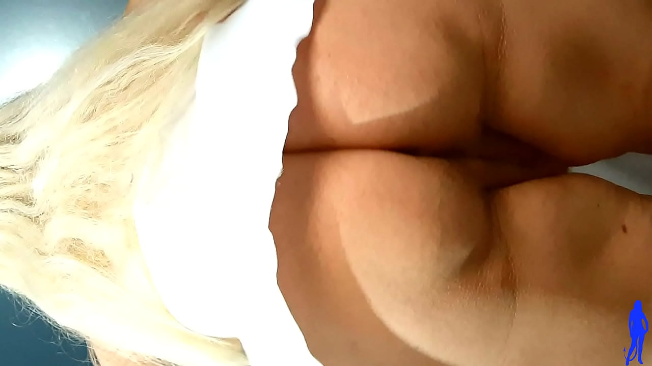 blonddevilsexywoman(hot gilf)