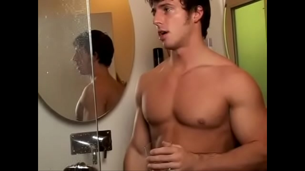 Reese & Topher enjoy Showering together