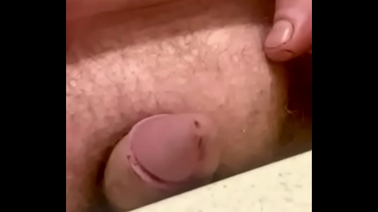 Limp Tiny Cock pee