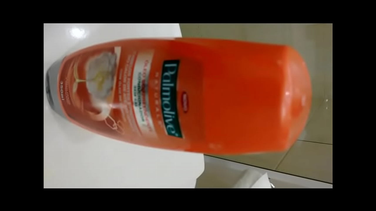 Brazilian man fucking with detergent (171122a) cdspbisexual