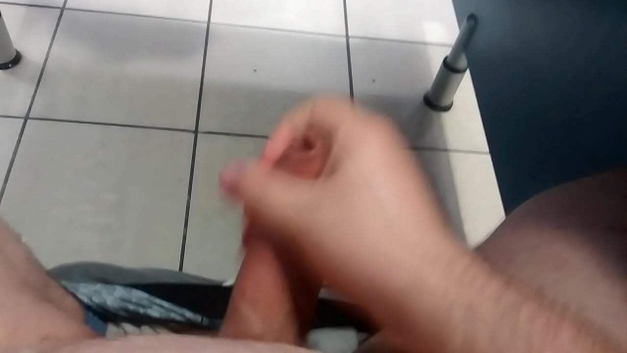 public toilet cumshot