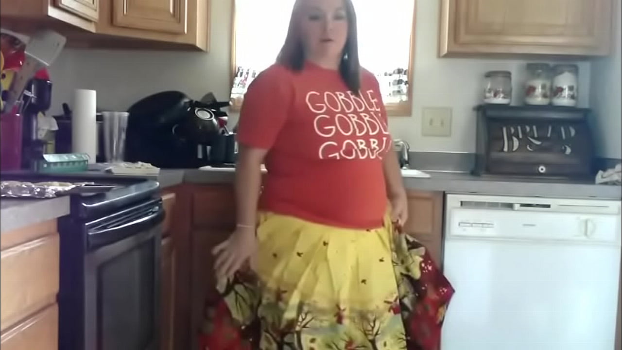 Sexy BBW Thanksgiving Step-Mom Bakes Cookies