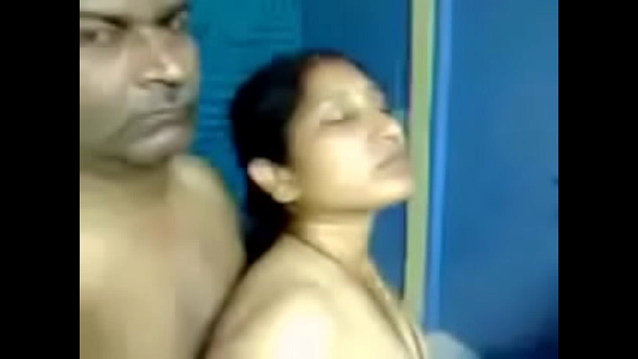 MAN FUCKING UNSATISFIED WOMAN