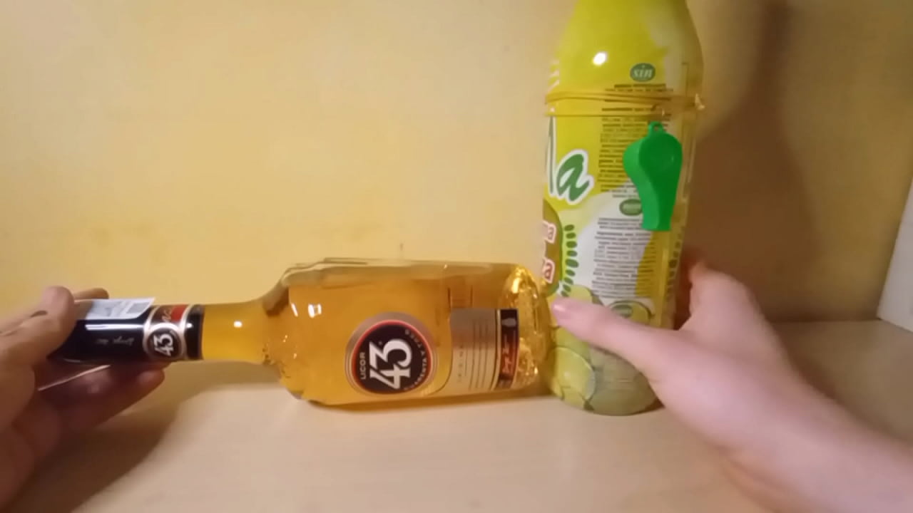 Licor43 es fornicado duramente por Lima con pito que tiene ganas de sexo duro