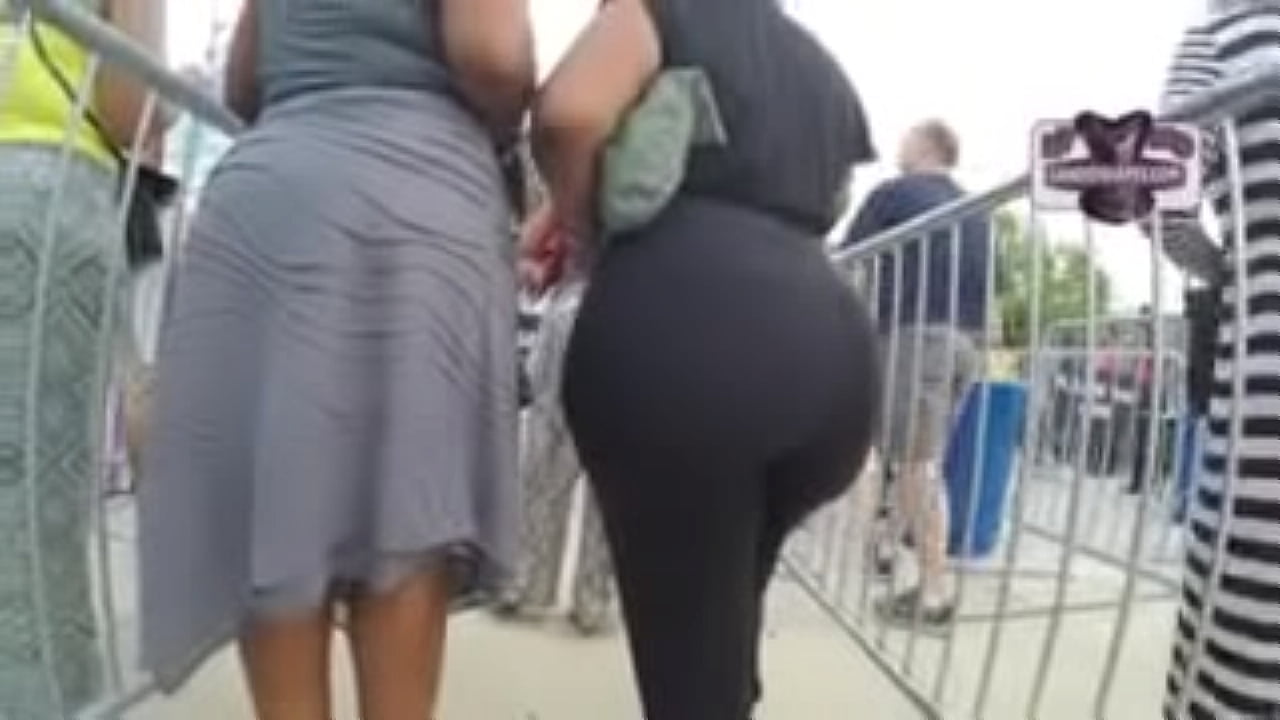 SpankBang mega donk 240p