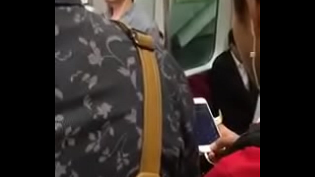 crazy japanese women in train