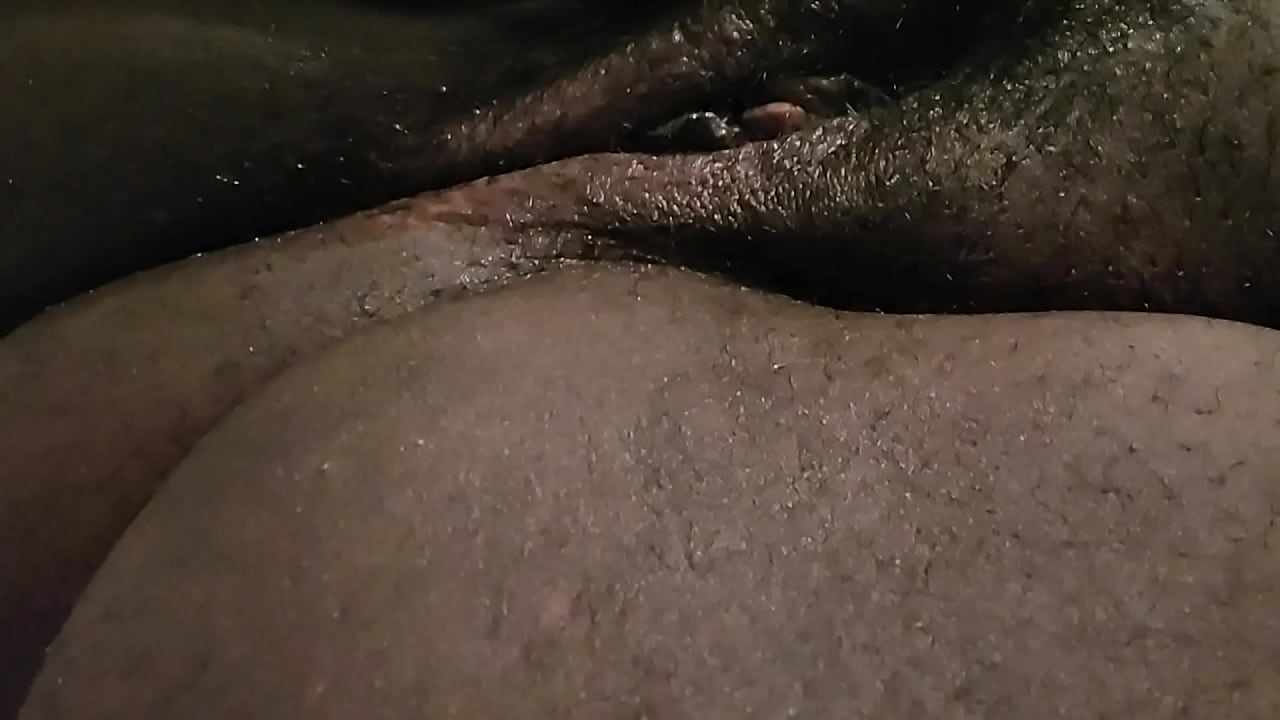 Wet Pussy Play