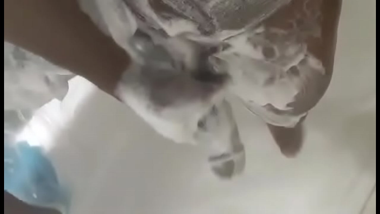 Big Dick getting clean