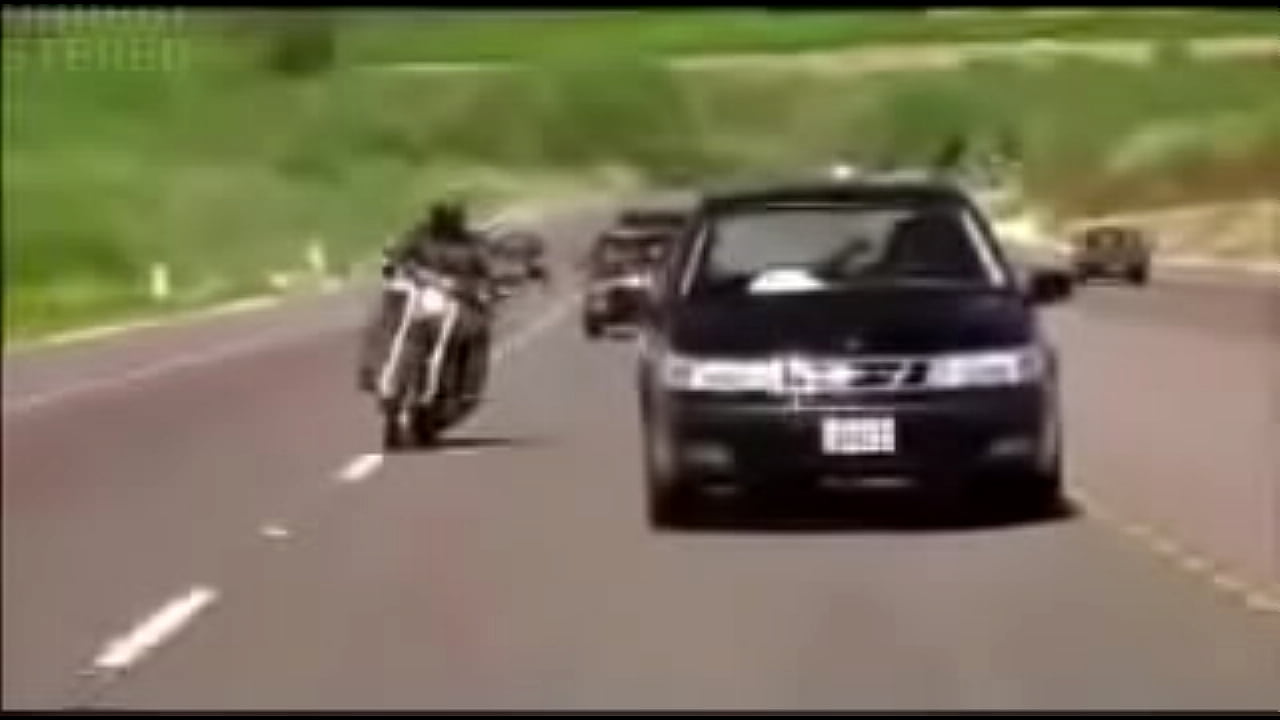 sesso in autostrada