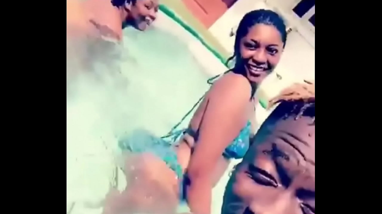 Shatta Wale threesome