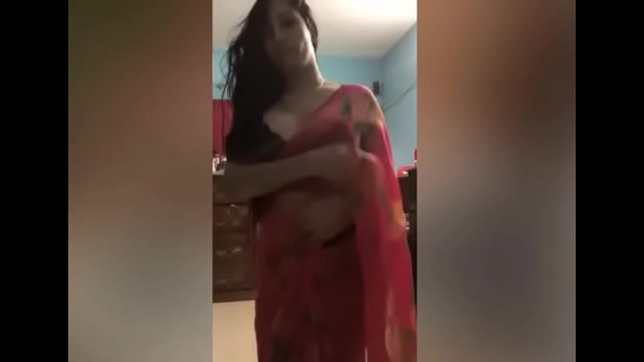 very hot big boobs wife