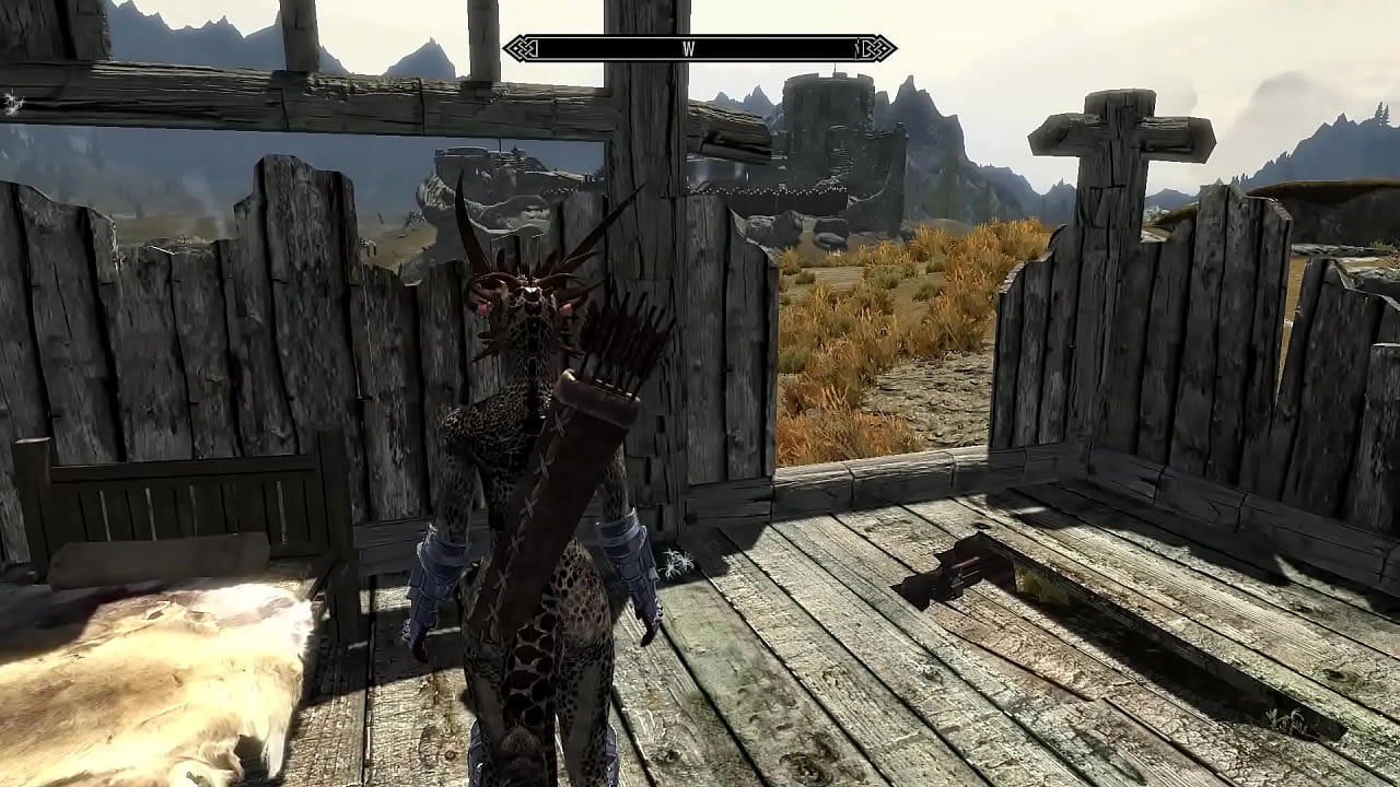 feminine Argonian jiggling