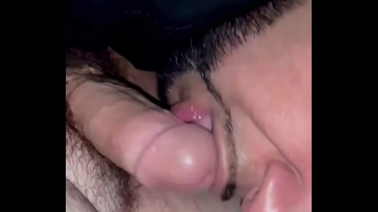 Sucking a straight cock and he wanted more head from GAY