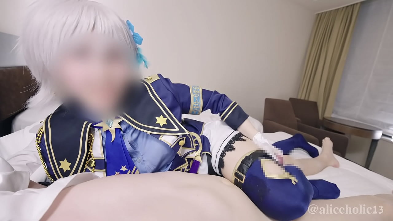 japanese amateur cosplayer Idol uniform female domination handjob aliceholic13