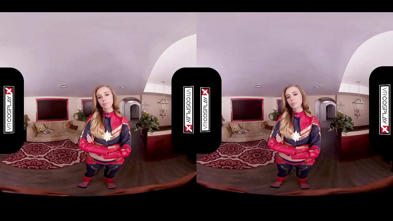 Captain Marvel super Hero Pussy in Virtual Reality