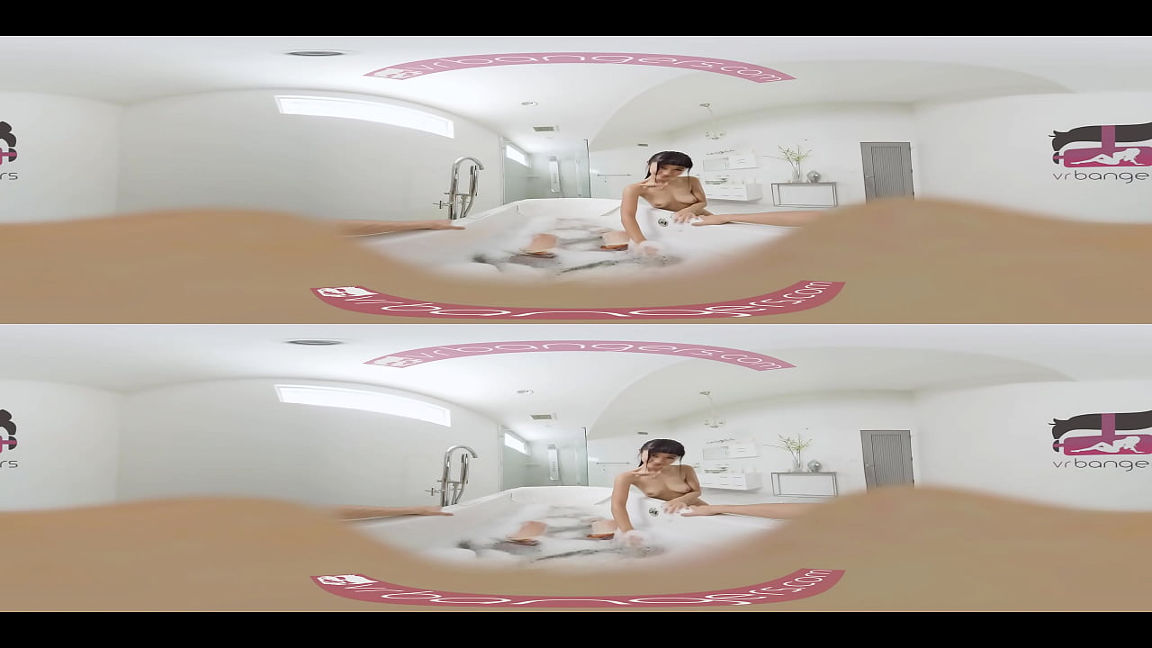 VR Bangers Asian princess squirting in bath