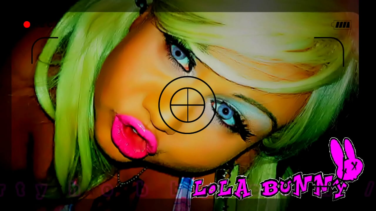 LOLA BUNNY OFFICIAL