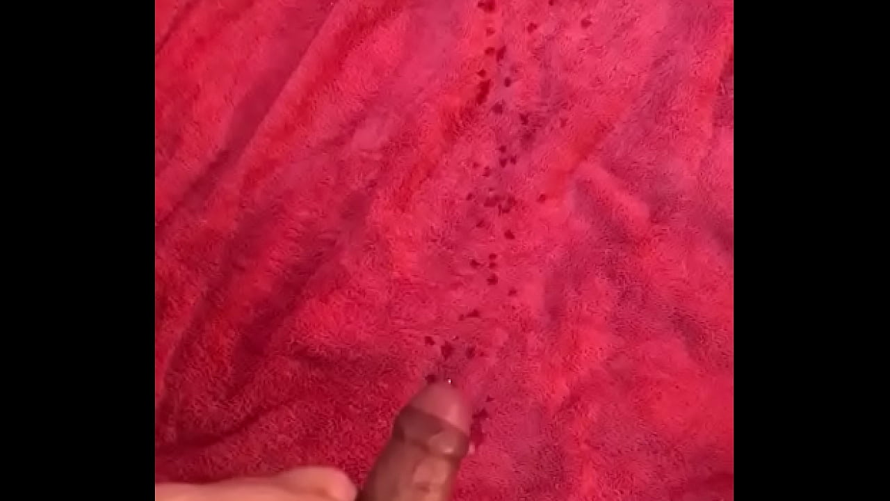 HUGE CUMSHOT