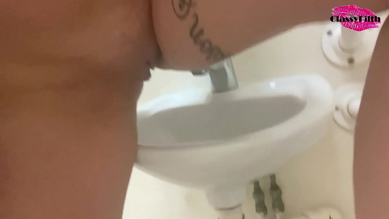 Pissing in sinks again