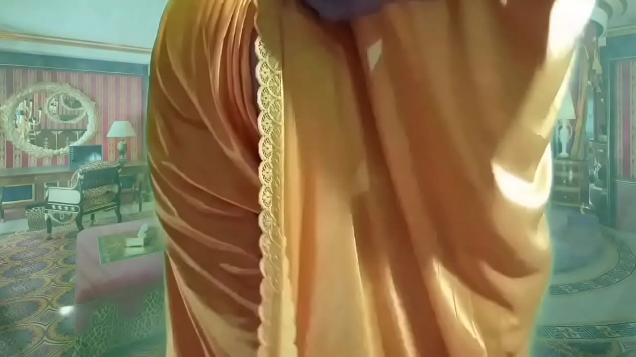 My husband office boss fuck me, Hot desi choti story of girl talking