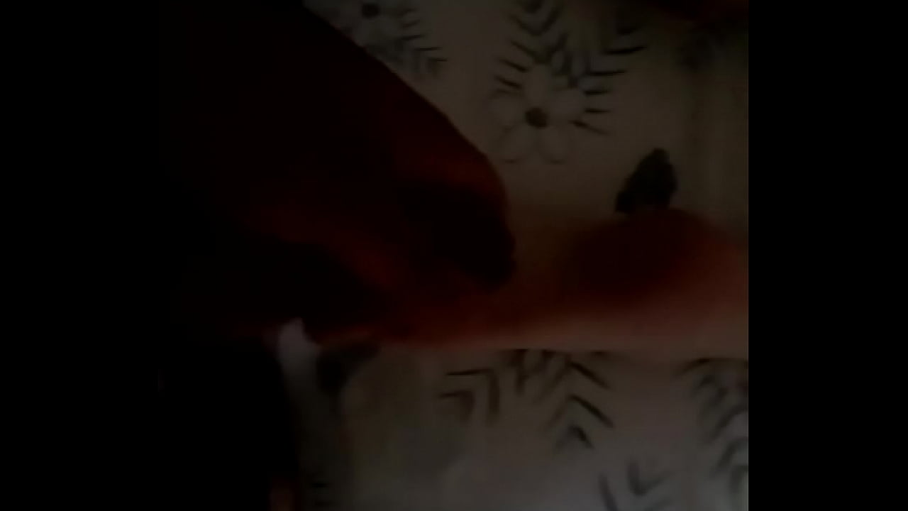 Cuming on wifey feet