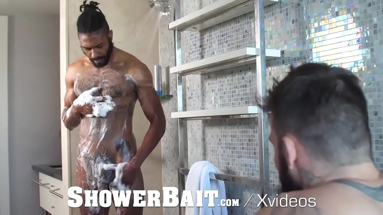 ShowerBait Interracial Fuck In The Shower