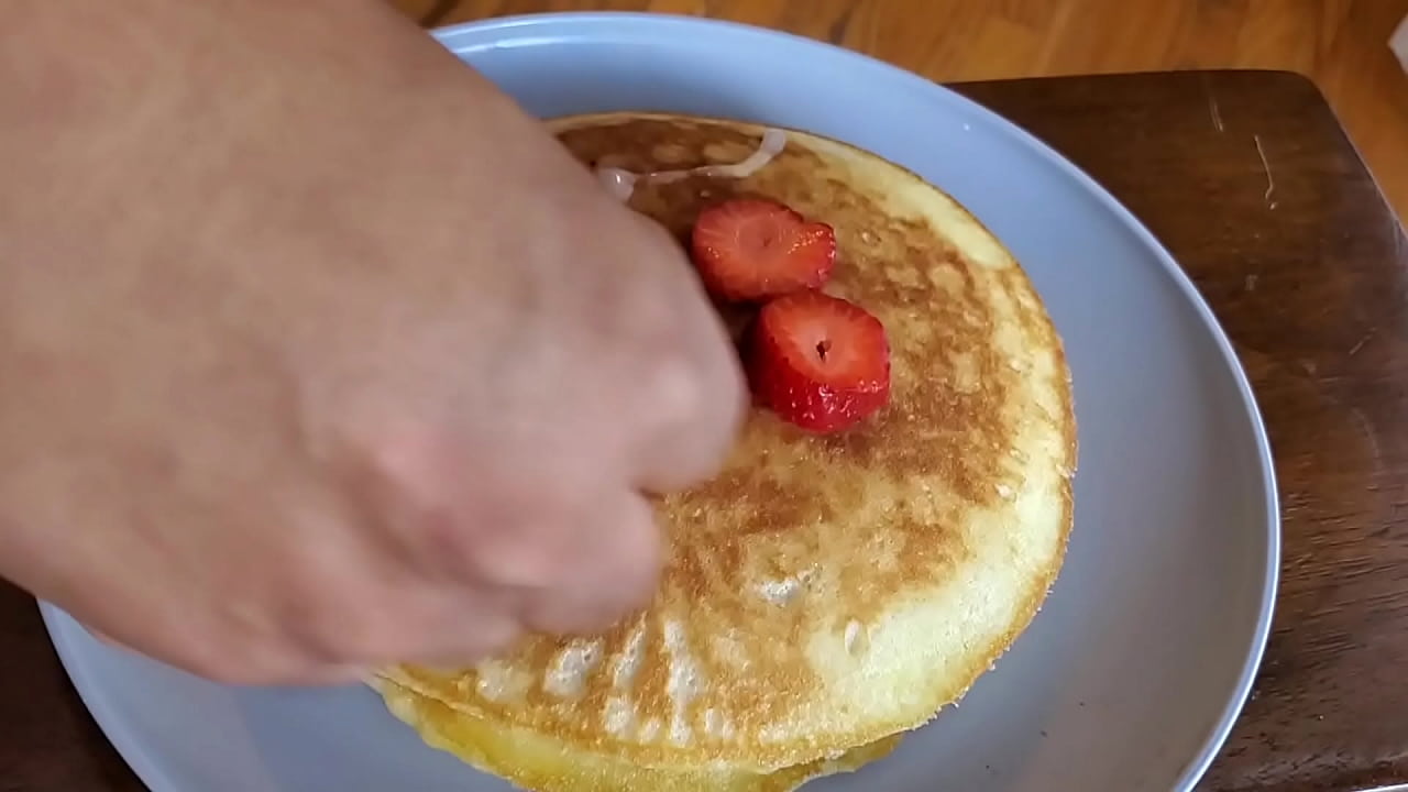 Hot Cum Pancakes are delicious!