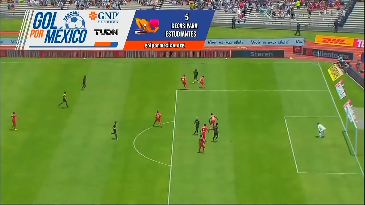 Golazo del chino Huerta