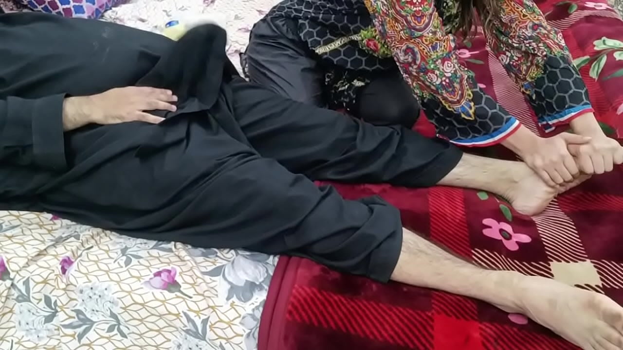 Pakistani Village Housewife Fucked By Her Own Husband,s Friend