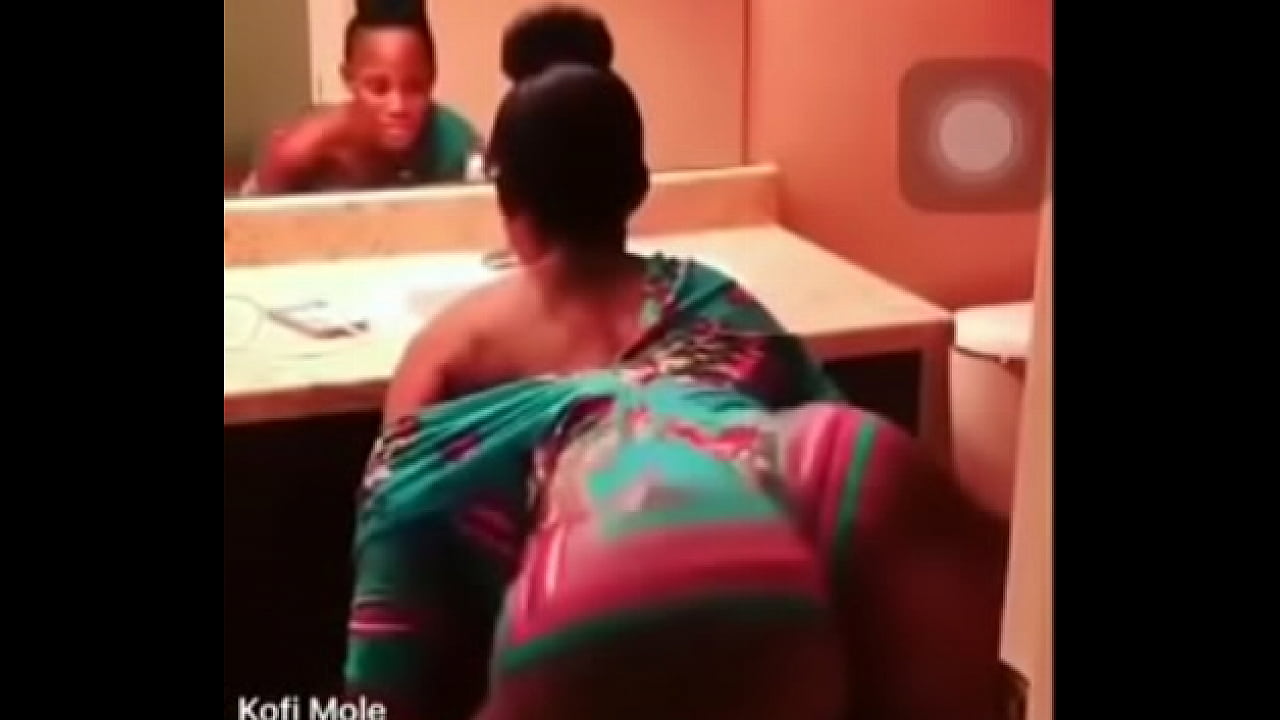 Big ass twerking