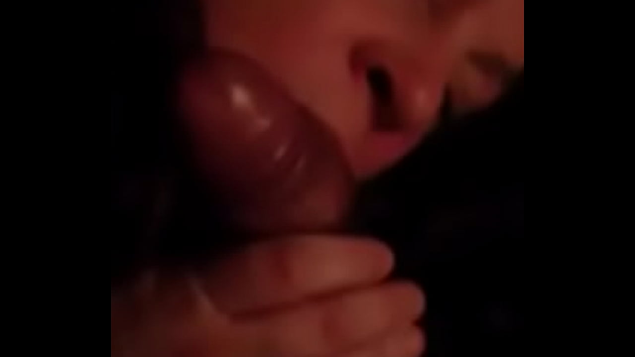 Older freak sucking cock !!