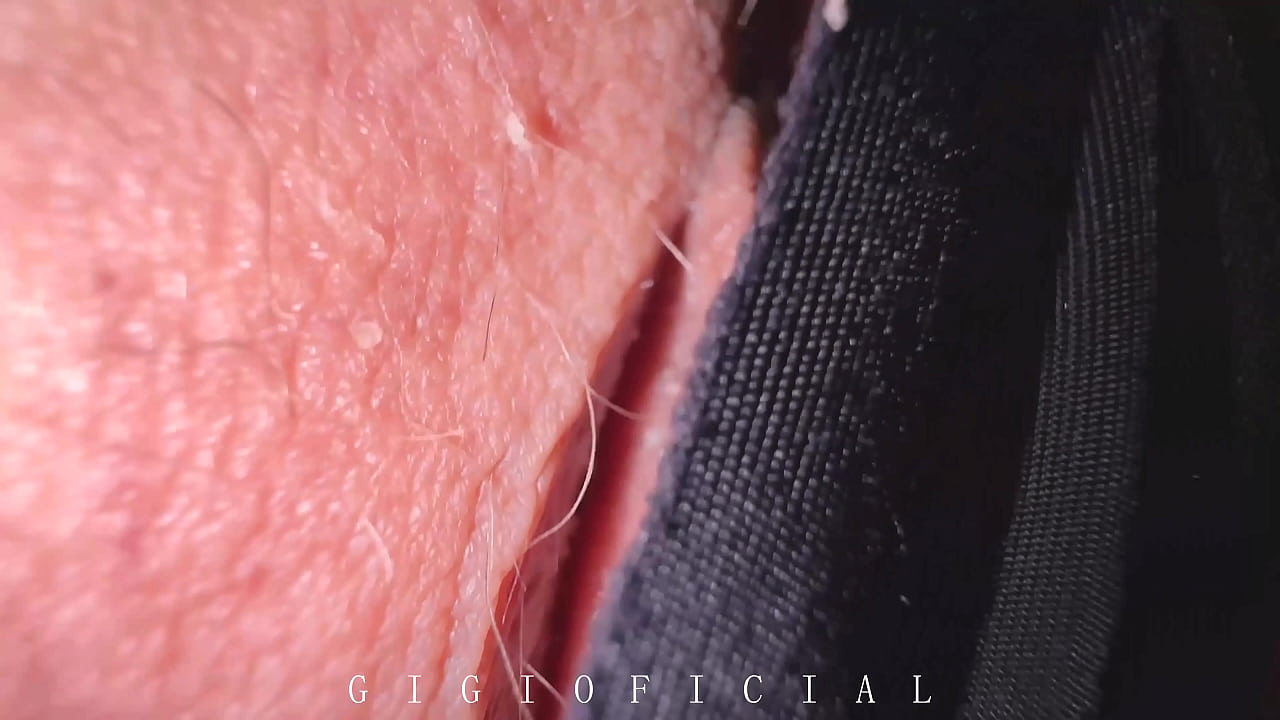 I asked photographer to film my smelling butthole and pussy close up but he was unhappy