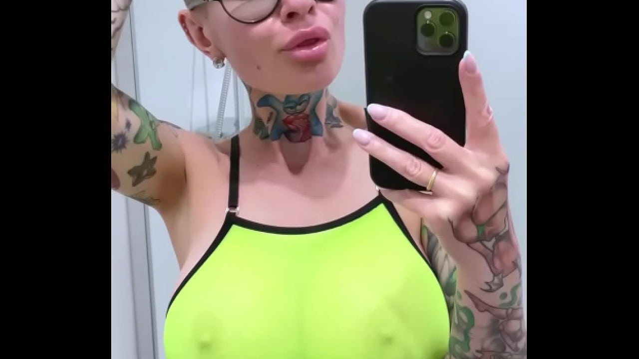 Bald MILF squirts in the mirror