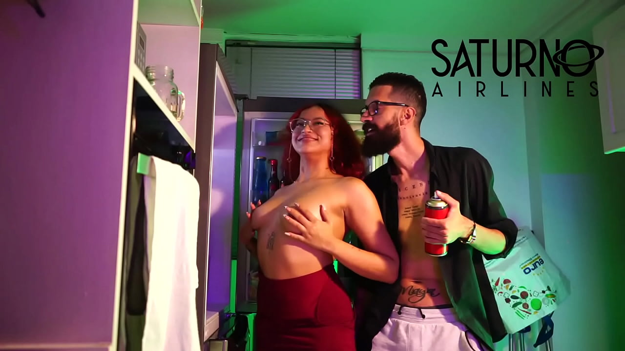 latinas calientes bailando en una aventura sexual en el libro de sexo mas famoso de todos los tiempos