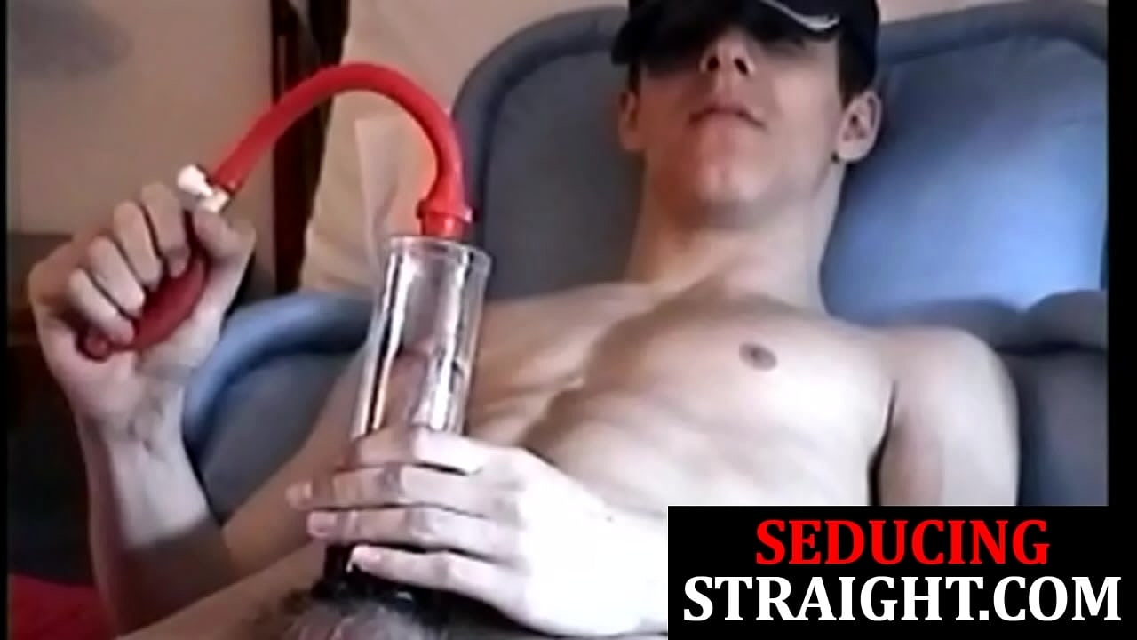 Straight jock uses penis pump before masturbation