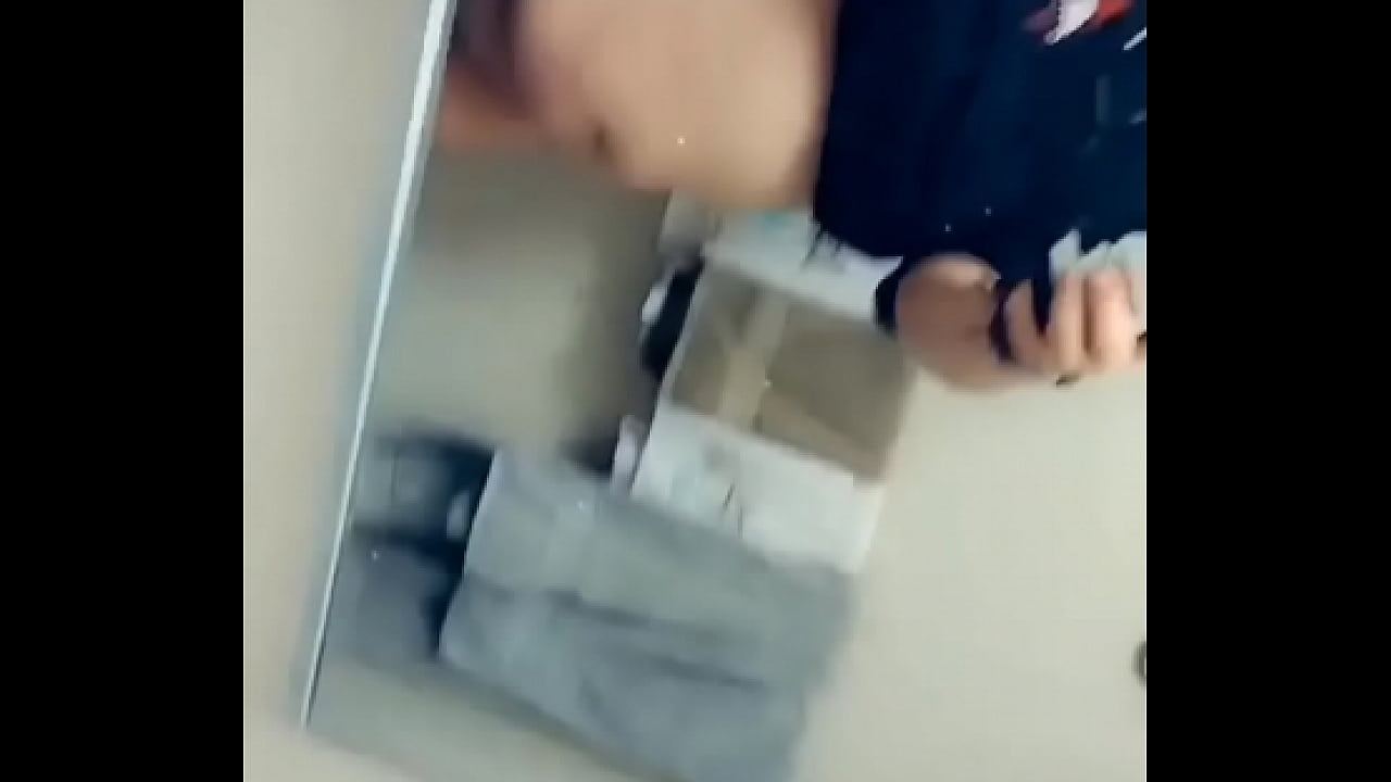 Thick white girl tease belly fetish