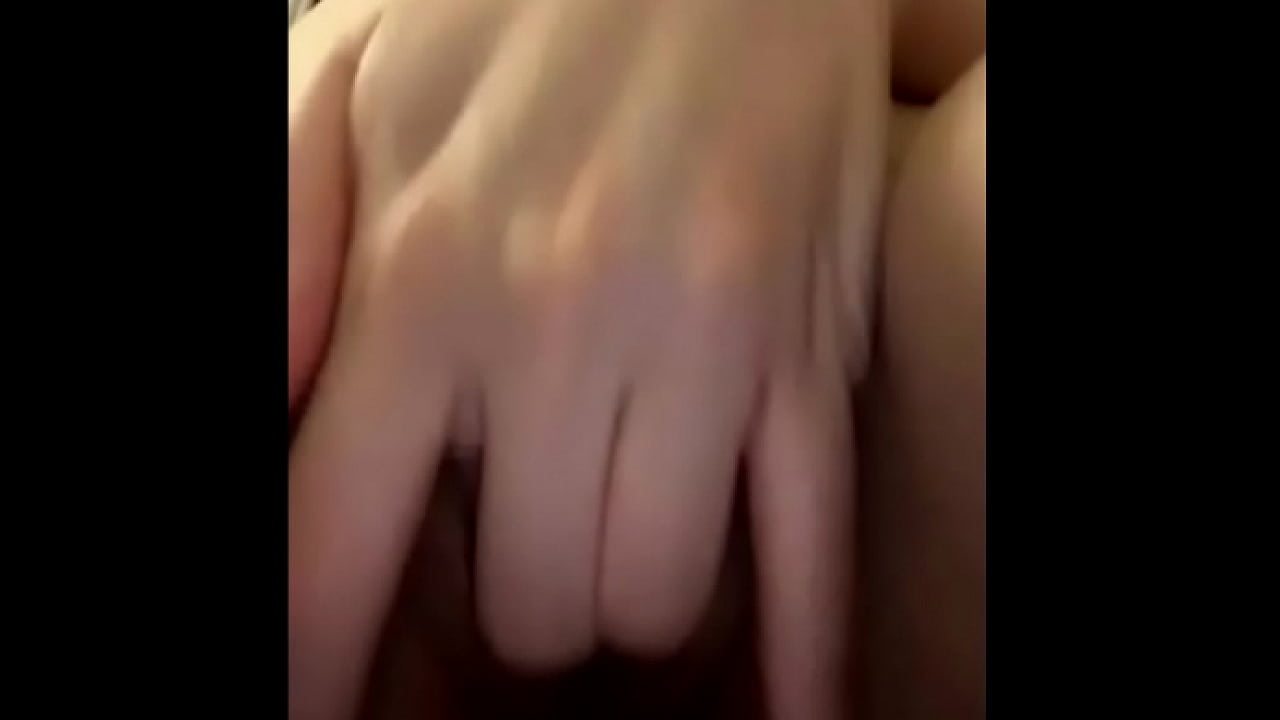 Asian Teen Fucks Her Wet Pussy With Her Fingers
