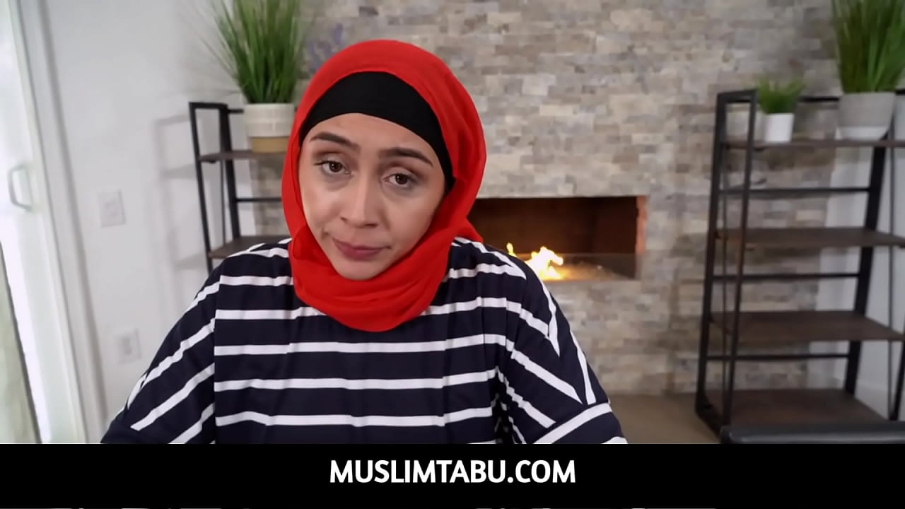 Arab MILF stepmom with hijab Lilly Hall deepthroats and fucks her stepson